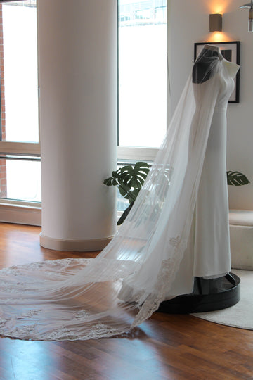Chantilly Lace Cathedral Wedding Veil